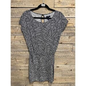 Women's GAP Dress Size XS Black Leaf Pattern Short Sleeved Bloused‎ Waist